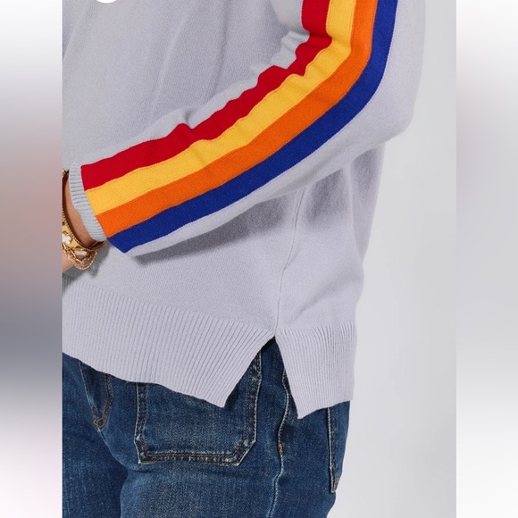 Avara Khloe Gray Striped Sleeve Crewneck Sweater  Large - Picture 4 of 8